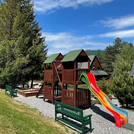 Drevenica Veverica V Terchovej * Terchová