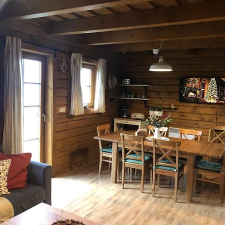 Drevenica Veverica V Terchovej Daire