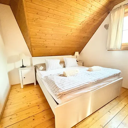 Drevenica Veverica V Terchovej Apartmán *